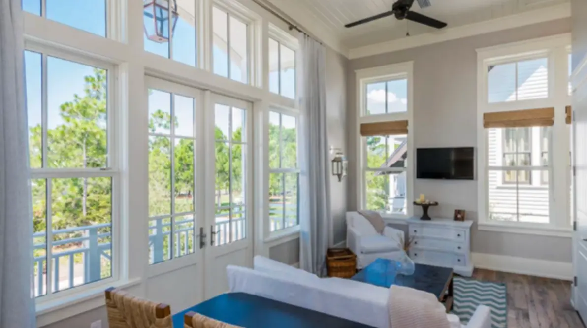 How Do I Choose Between Vinyl or Wood-Clad Windows?